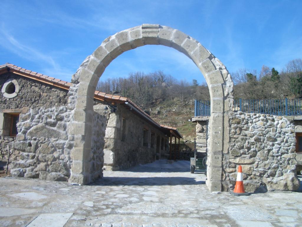 Albergue El Solitario Banos De Montemayor Eksteriør bilde