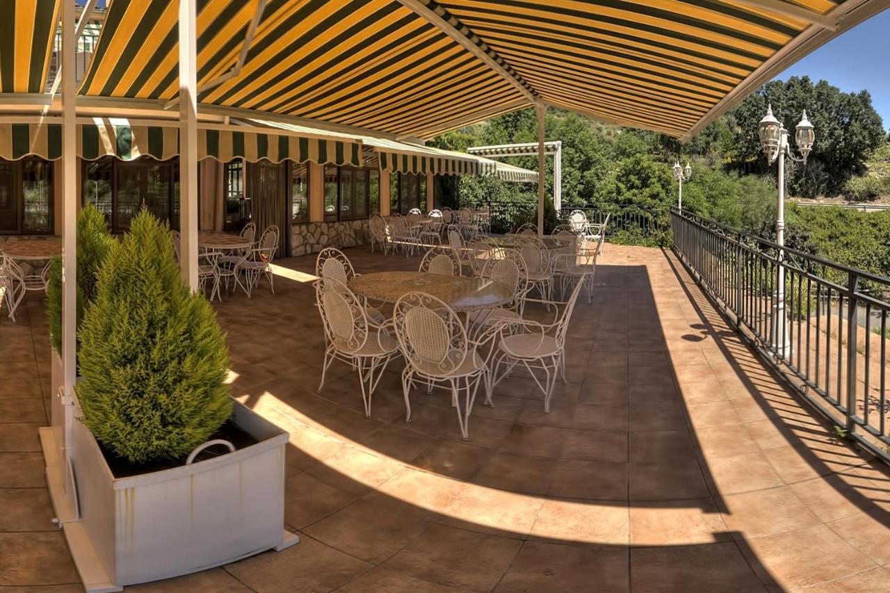Albergue El Solitario Banos De Montemayor Eksteriør bilde